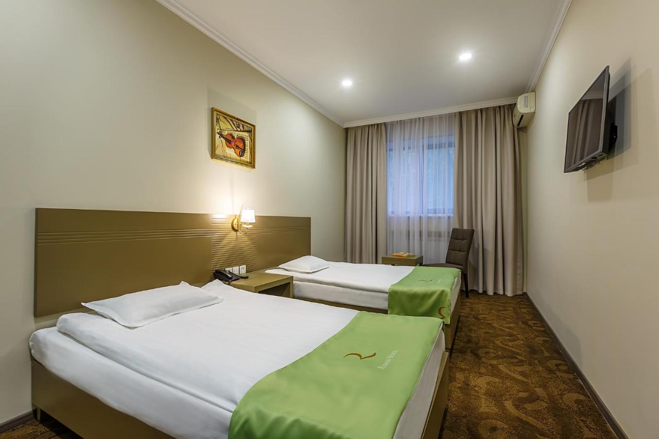 Renion Otel Almatı